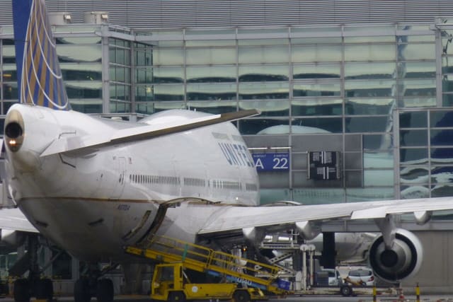 N177UA - Boeing