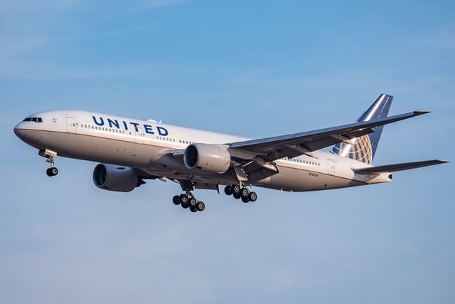 N787UA - Boeing