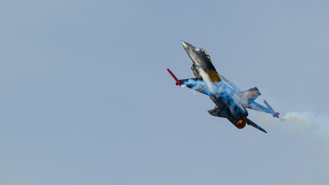  - Single-engine aircraft