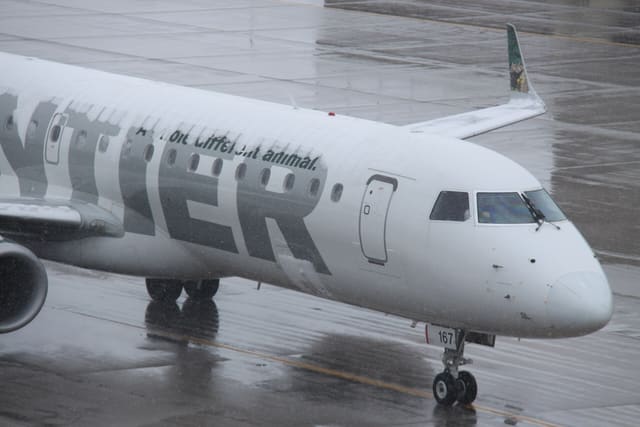 N167HQ - Embraer
