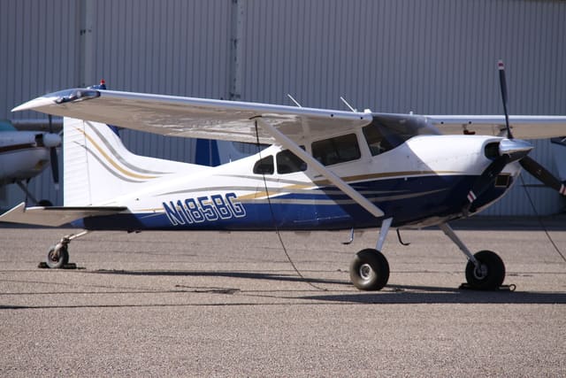 N185BG - Cessna