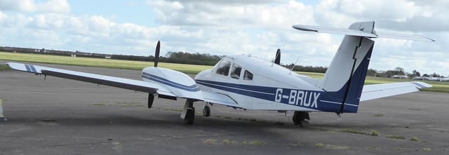 G-BRUX - Piper