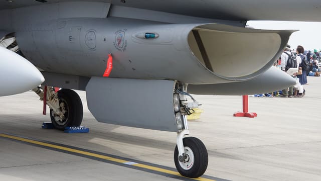  - Aircraft