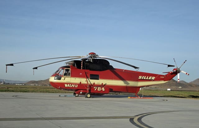 N45917 - Helicopter