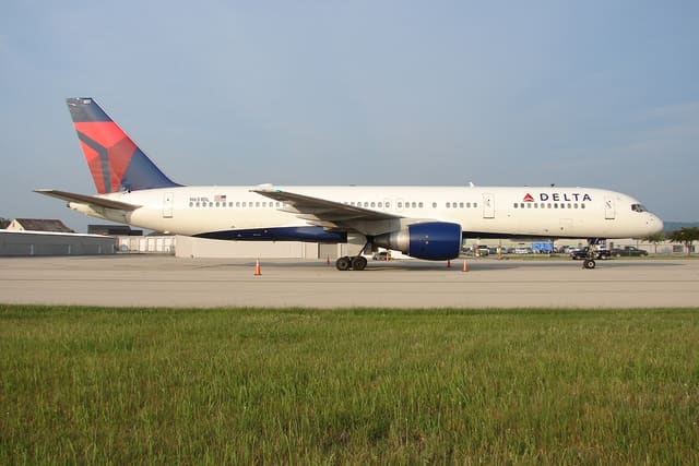 N651DL - Boeing