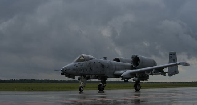  - Twin-engine aircraft
