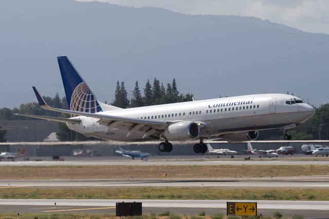 N17245 - Boeing
