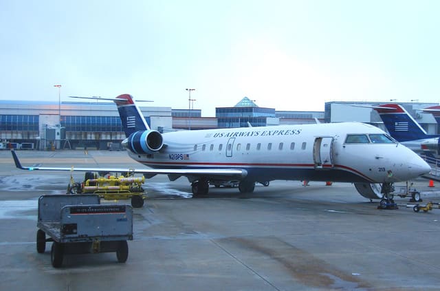 N213PS - Bombardier