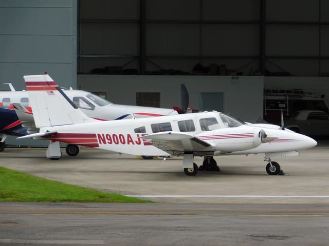 N900AJ - Piper