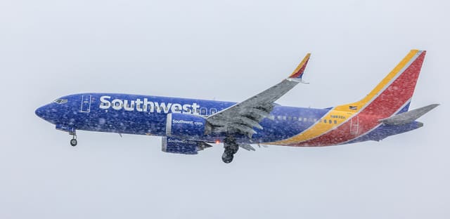 N8832H - Boeing