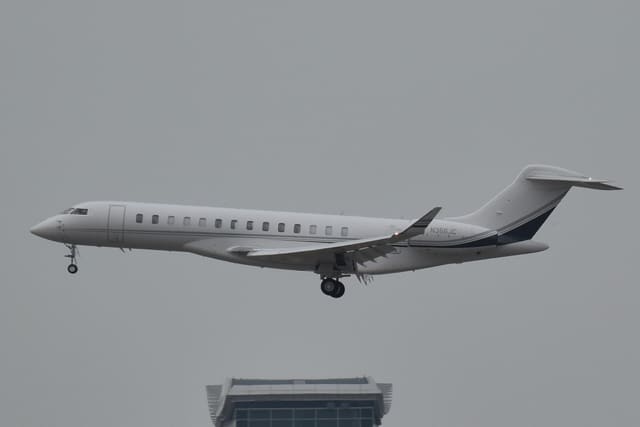 N366JC - Business jet