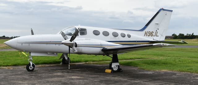 N96JL - Twin-engine aircraft