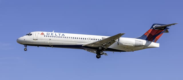 N930AT - Boeing