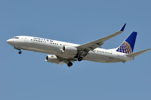 N37470 - Boeing