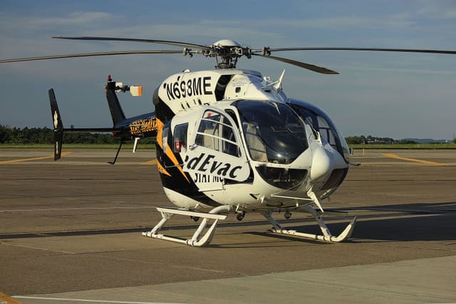 N698ME - Helicopter