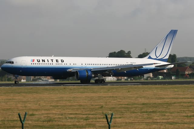 N659UA - Boeing