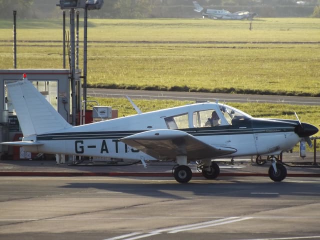 G-ATIS - Piper