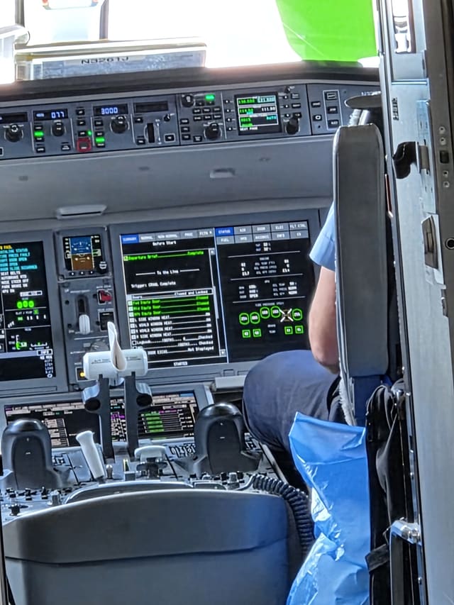 N3261J - Airbus A220-100