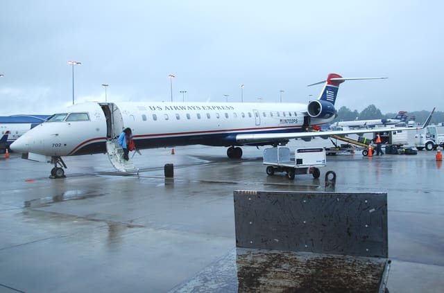 N702PS - Bombardier