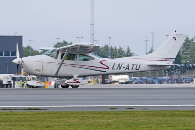 LN-ATU - Cessna