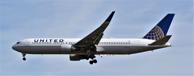 N657UA - Boeing