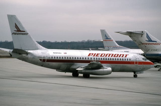 N264AU - Boeing