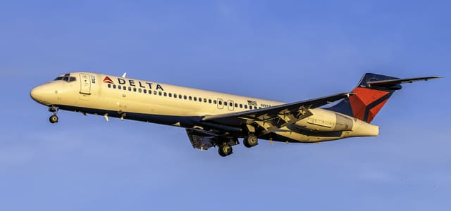 N988AT - Boeing