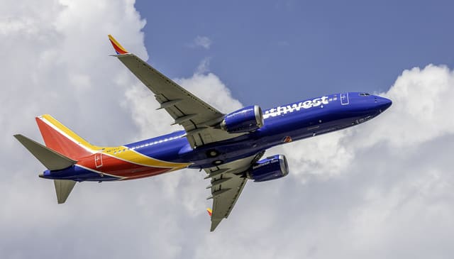 N8721J - Boeing