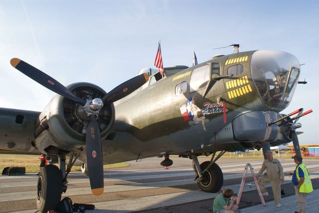 N7227C - Warbird