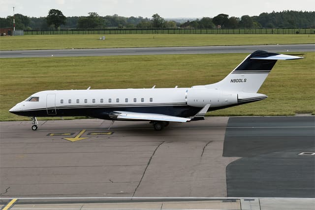 N900LS - Business jet