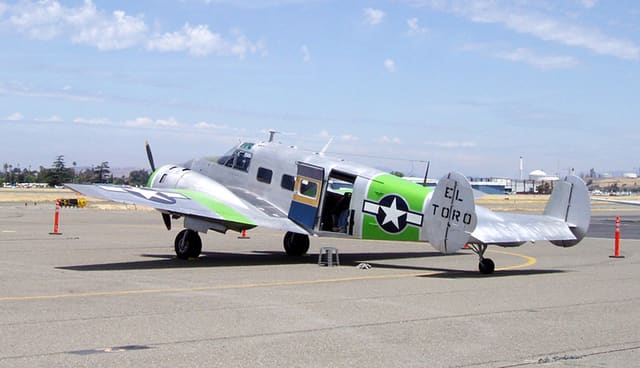 N314WN - Twin-engine aircraft