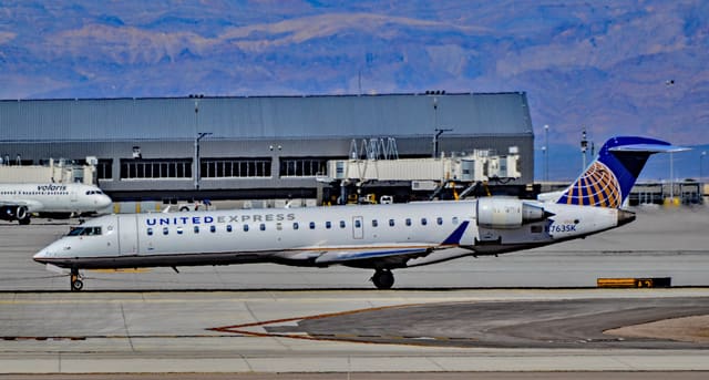 N763SK - Bombardier