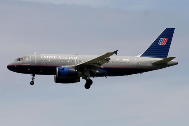 N811UA - Airbus