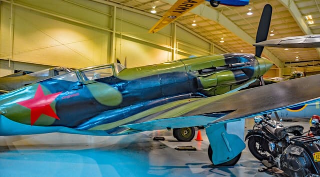 N107FB - Warbird