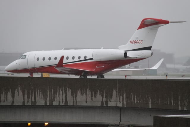 N280CC - Business jet