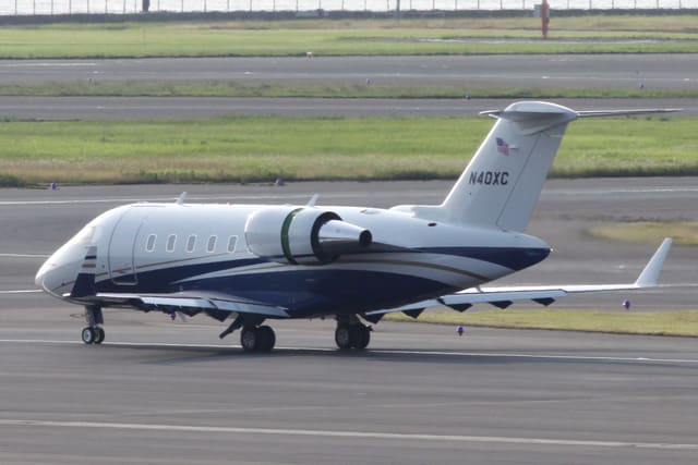 N40XC - Business jet