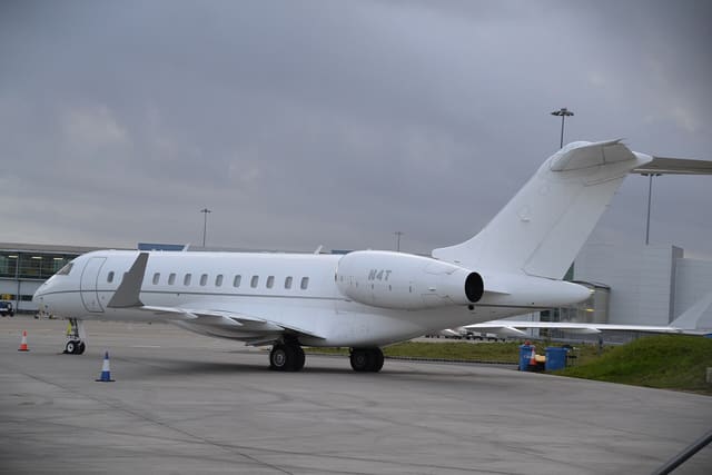 N4T - Business jet