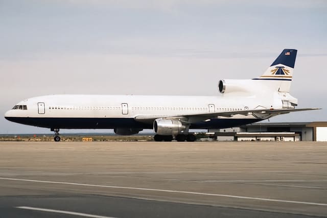 N189AT - Lockheed