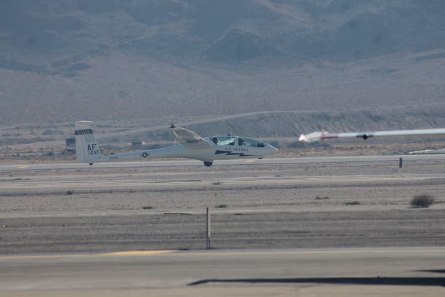 N502DG - Glider