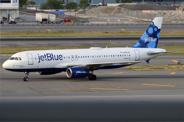 N649JB - Airbus