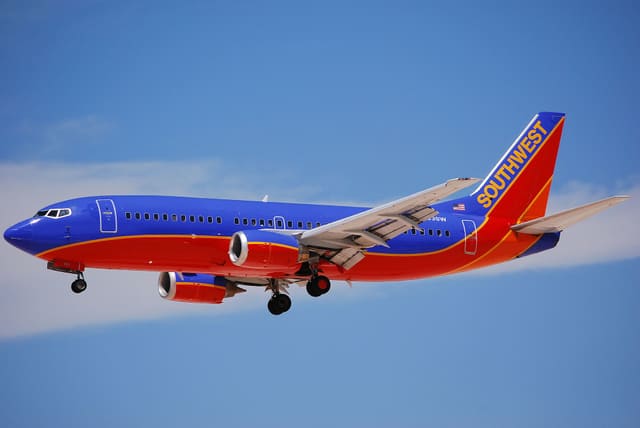 N353SW - Twin-engine aircraft
