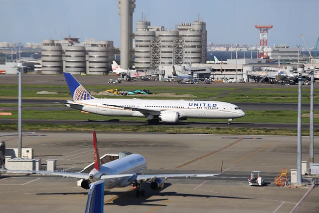 N17963 - Boeing