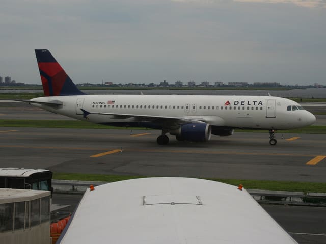 N331NW - Airbus