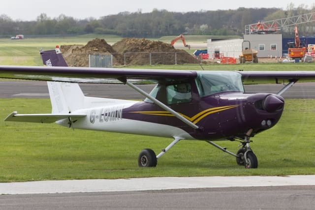 G-LOMN - Cessna