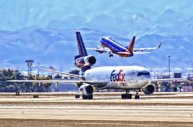 N68057 - Douglas