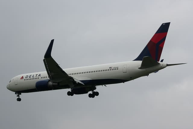 N1604R - Boeing