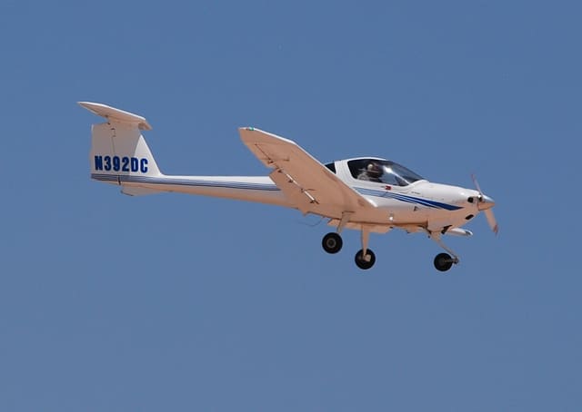 N392DC - Diamond
