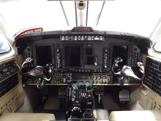 N238KA - Beechcraft