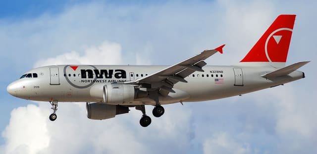 N328NB - Airbus