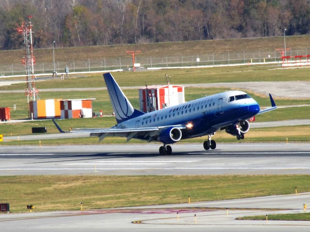 N653RW - Embraer